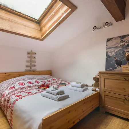Cham Sud La Mondeuse Cosy Duplex Mountain Style For 4 - Happy Rentals *